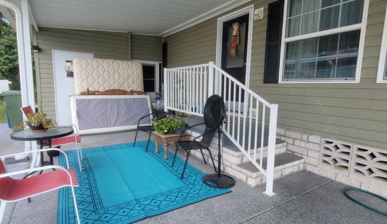 1044 Heartwood - sp07