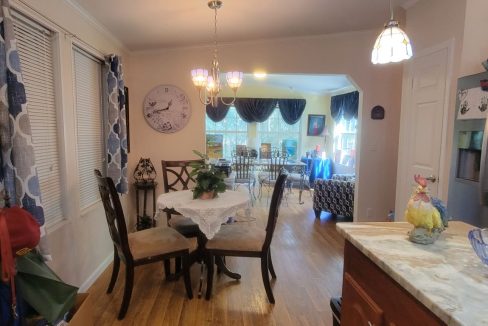 1044 Heartwood - sp18