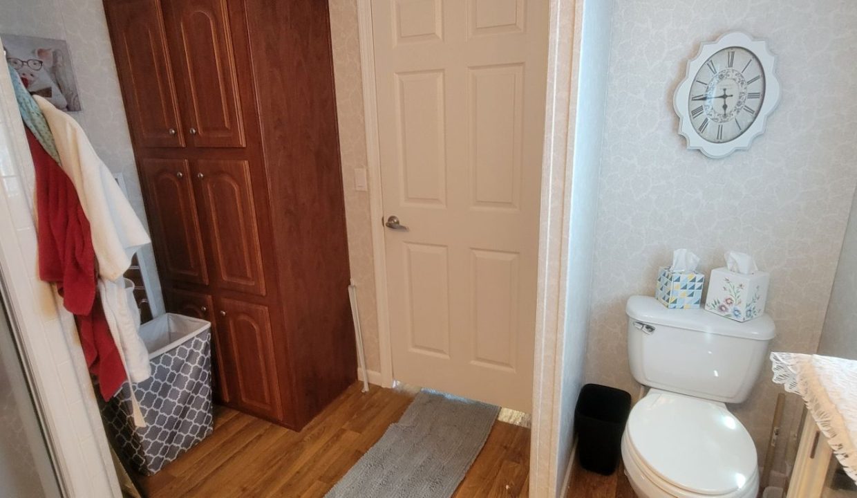 1044 Heartwood - sp28