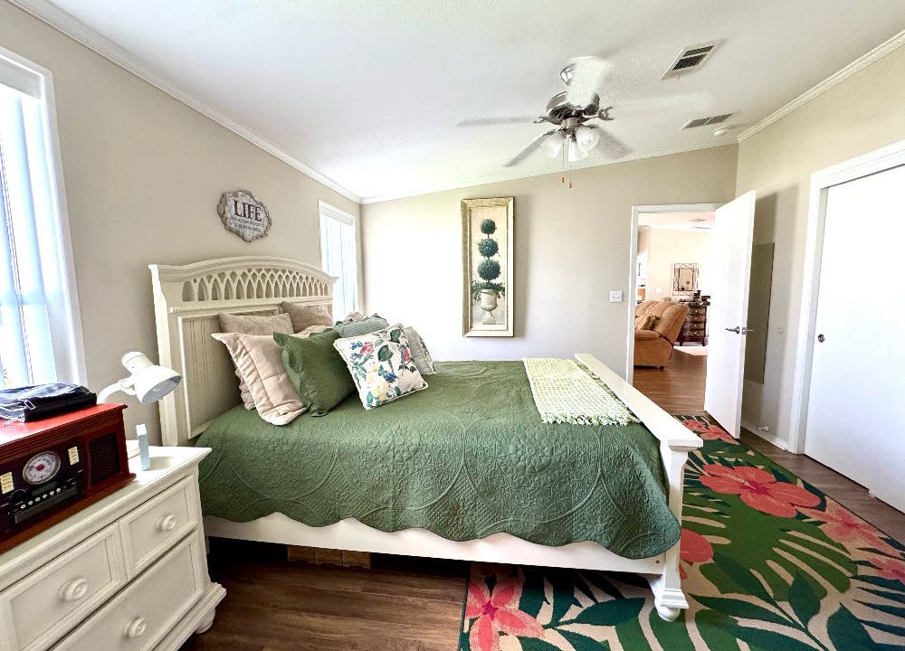 1613 Deverly - sp19