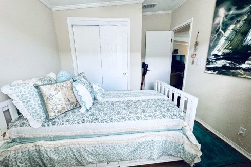 1613 Deverly - sp24