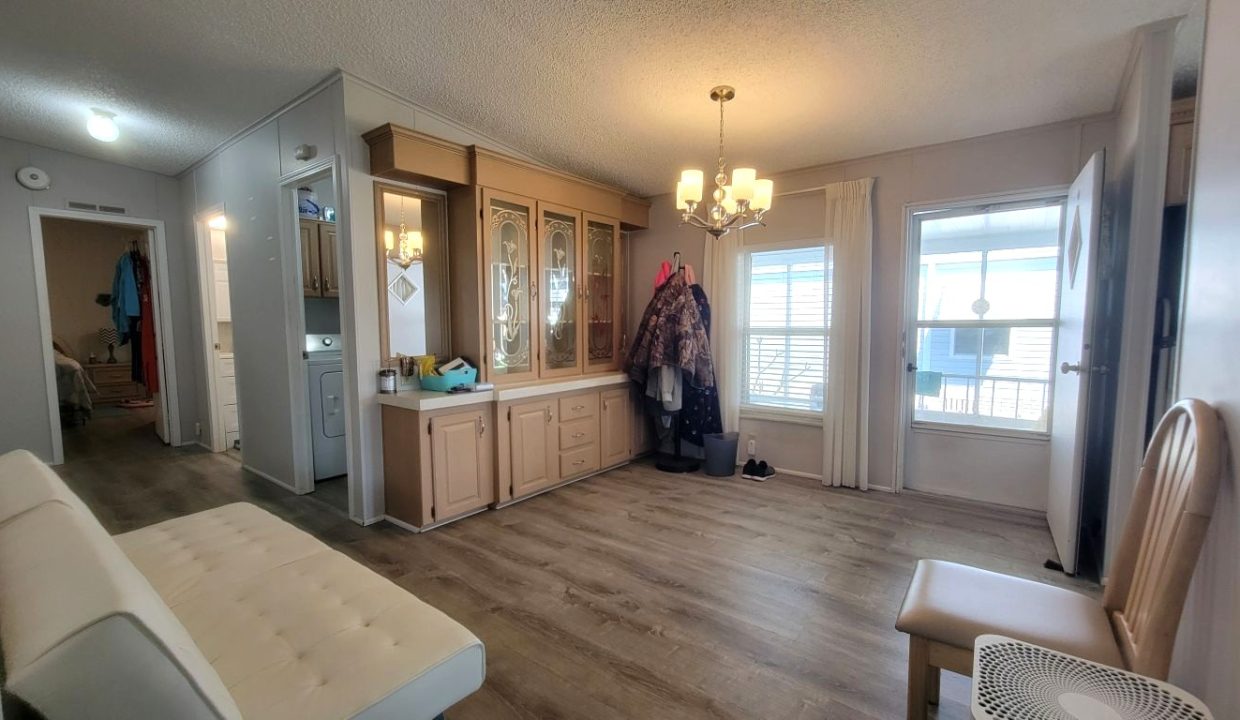 1793 Tower Lakes - sp14